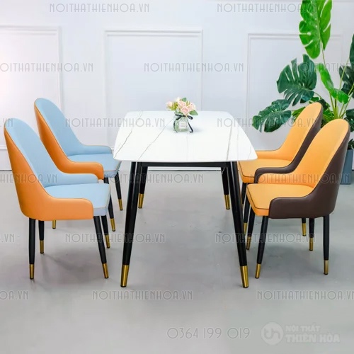 Bộ bàn ăn mặt đá 4 ghế nhập khẩu