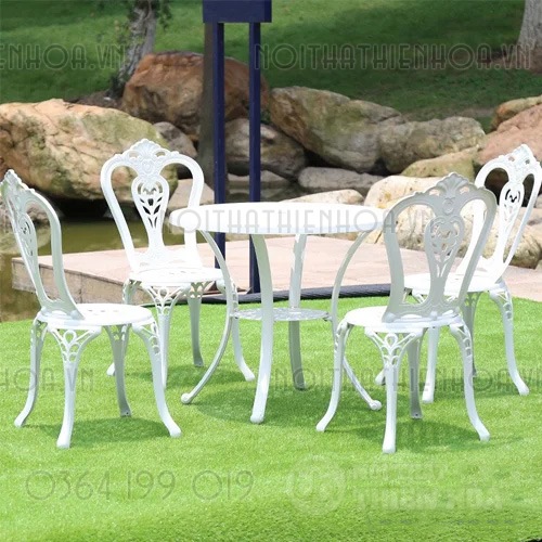 Bộ bàn ghế ngoài trời nhôm đúc